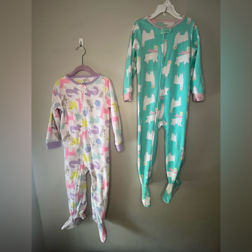 Carter's Bundle of 2 Fleece Footie Pajamas Girls Size 4T